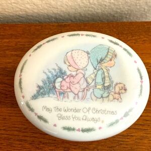 VINTAGE 80s Precious Moments Christmas Enesco Japan Porcelain Trinket Box